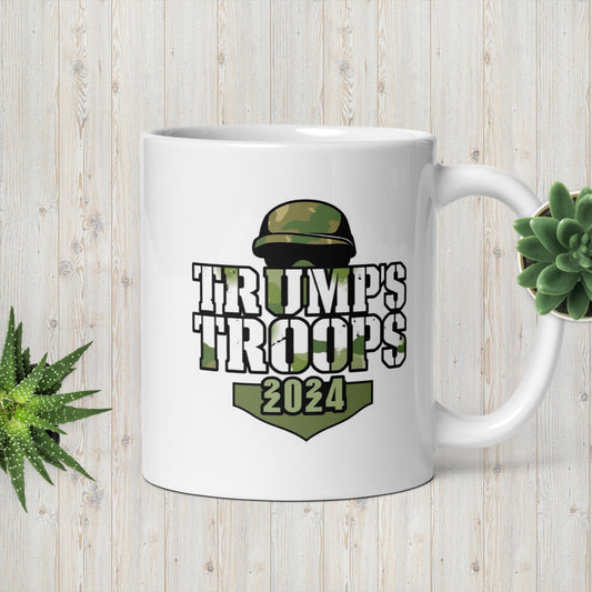 Trumps troops White glossy mug
